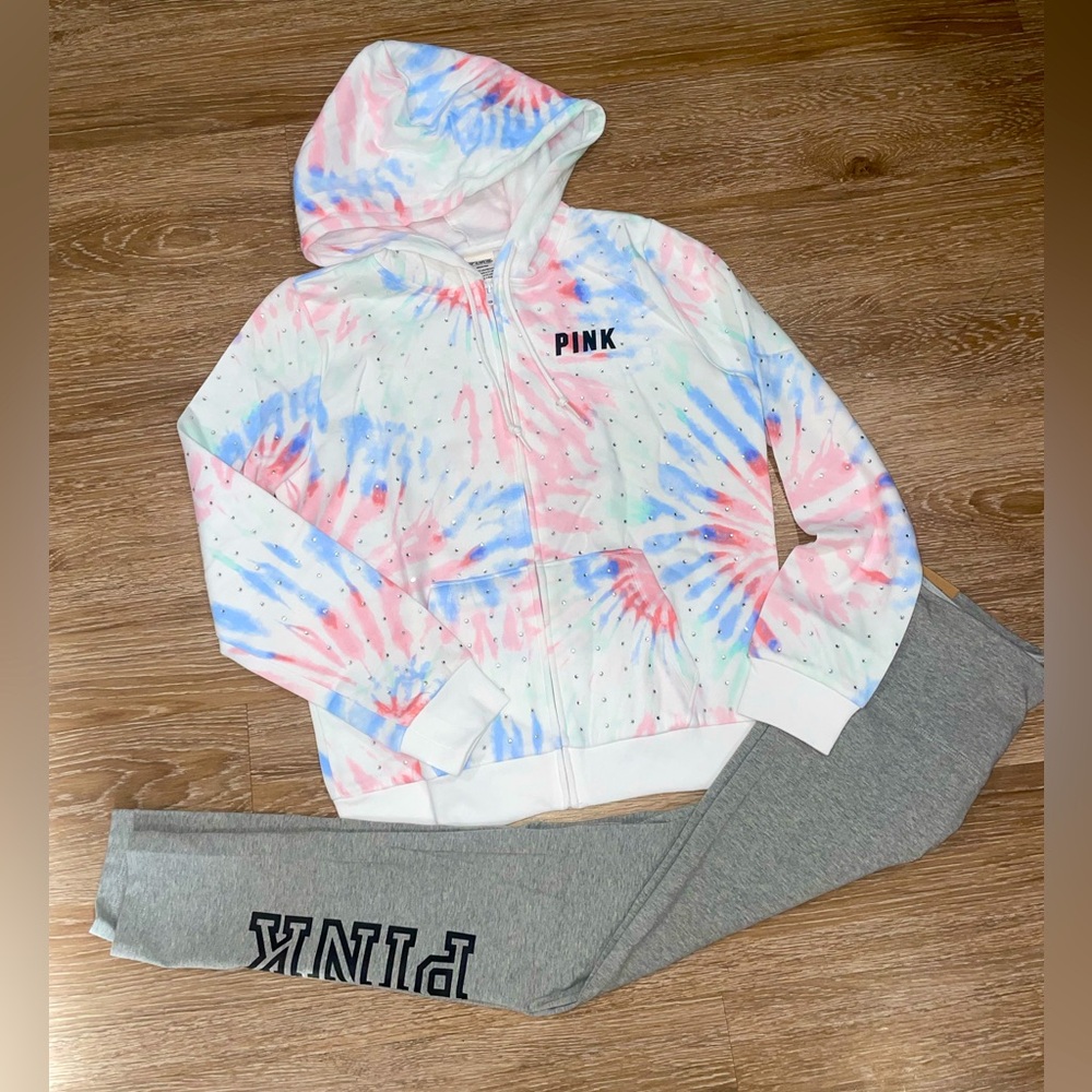 Vs PINK outfit set